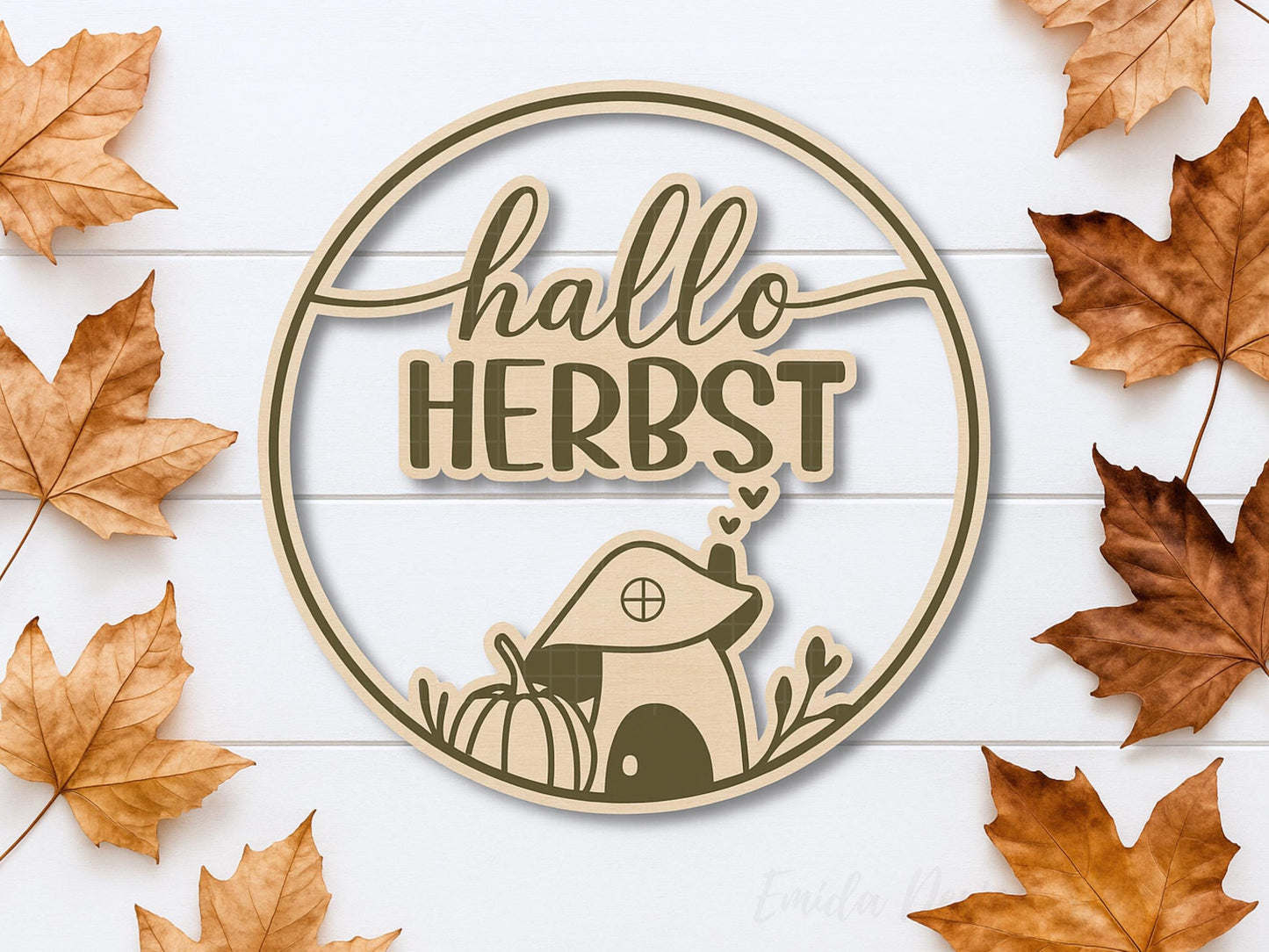 Hallo Herbst SVG Laserdatei – Plotterdatei Herbstkranz mit Kürbis & Pilz – Herbst Deko Vorlage für Cricut Silhouette Glowforge DIY Basteln