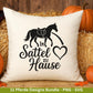 Reiten SVG Plotterdatei – Pferde Sprüche & Stall Liebe Designs – Hufschlag Herz Sattel – Laserdatei Cricut Silhouette Geschenkidee Pferdefan